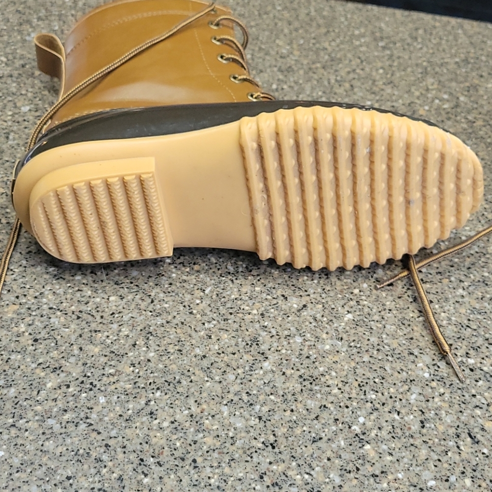 EUC Duck Boots 🦆👢 - Picture 2 of 7